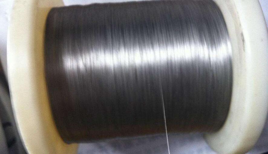 鎳鈦合金導(dǎo)絲在人體血管內(nèi)如何進(jìn)行焊接？