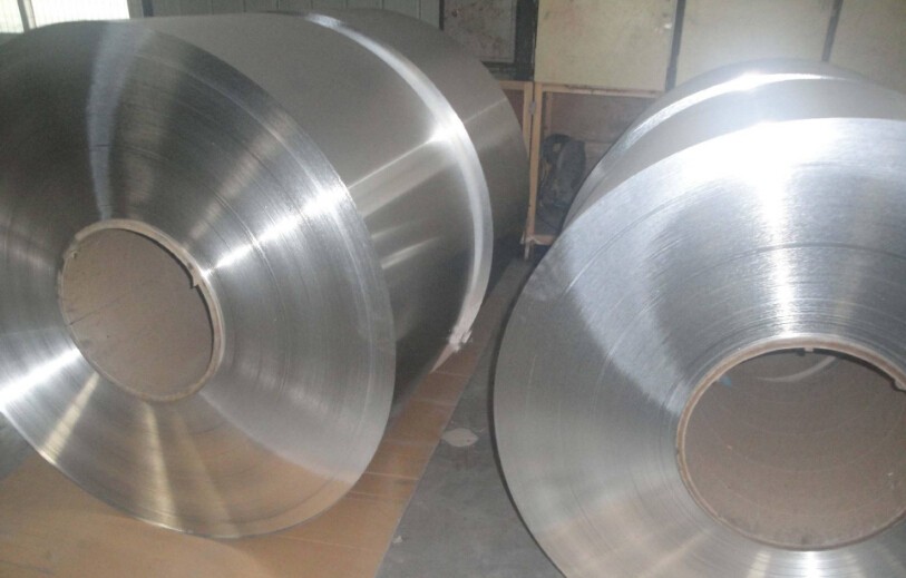 鎂合金兩種不同模具和加工溫度下抗拉強(qiáng)度的變化。