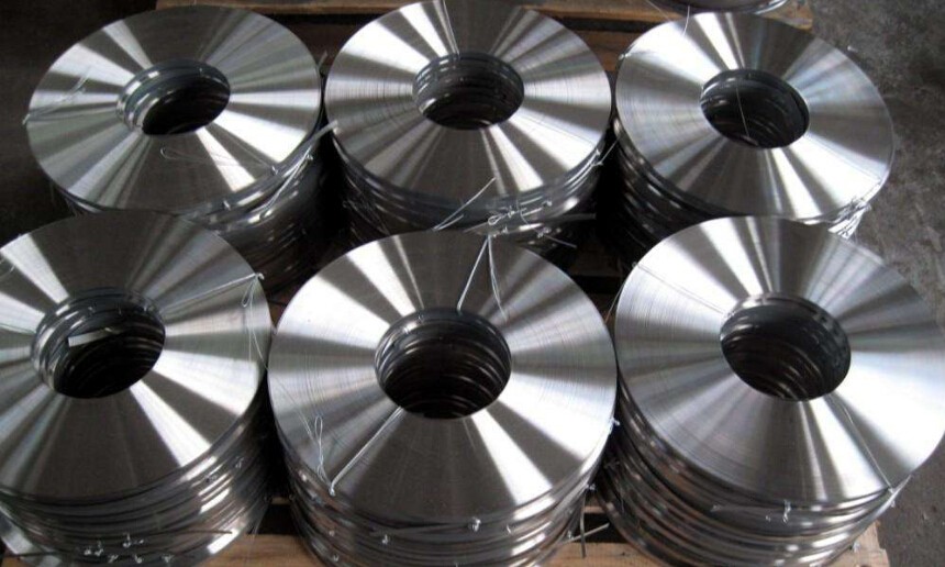 什么是鋁合金材料擠壓機(jī)，以及鋁合金擠壓特點(diǎn)